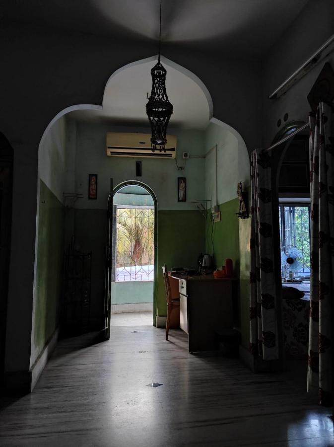 Peaceful Living Apartment Колката Екстериор снимка